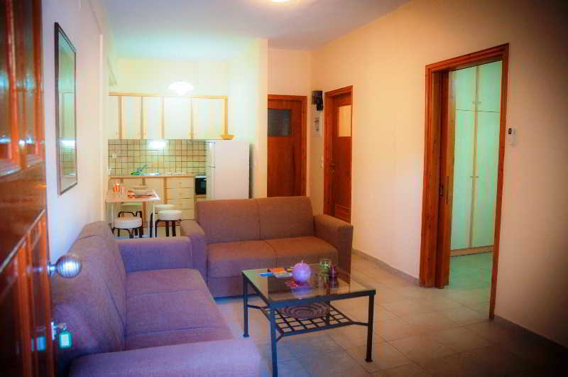 Kokoros Apartments Kato Korakiana Exterior photo